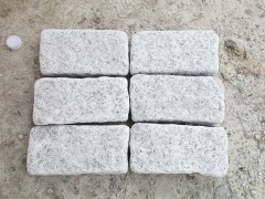 G601 White Granite Cobblestone Tumbled