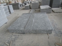 Spray White Granite Slovakia Design Cemetery Monuments