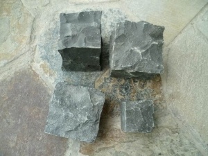 Natural Split Zhangpu Negru bazalt Stepping Cobble Setts
