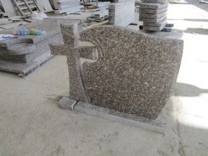 G664 China Pink Granite Tombstone Polonia Monument