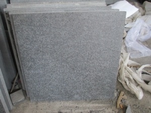 piatră de pavaj cu gresie de granit negru flăcată