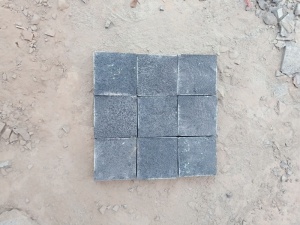 piatră cubă naturală de bazalt negru zhanjiang negru
